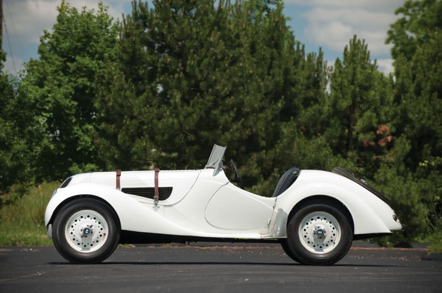 BMW 328 Roadster 1939 года  (фото 10 из 18)